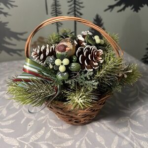 Festive Artificial Christmas Floral Arrangement In Small Round 6" Woven Basket
